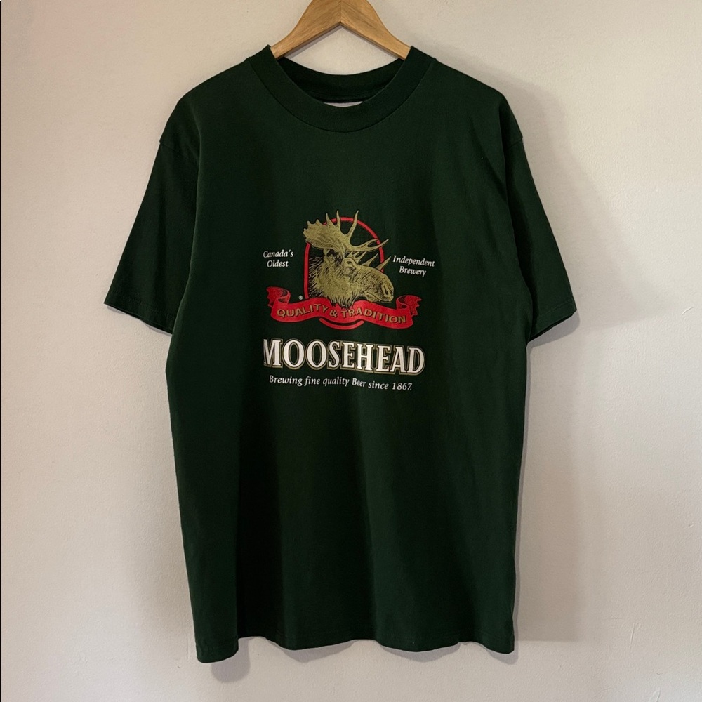 Vintage Moosehead Beer T-Shirt / Large / 90s